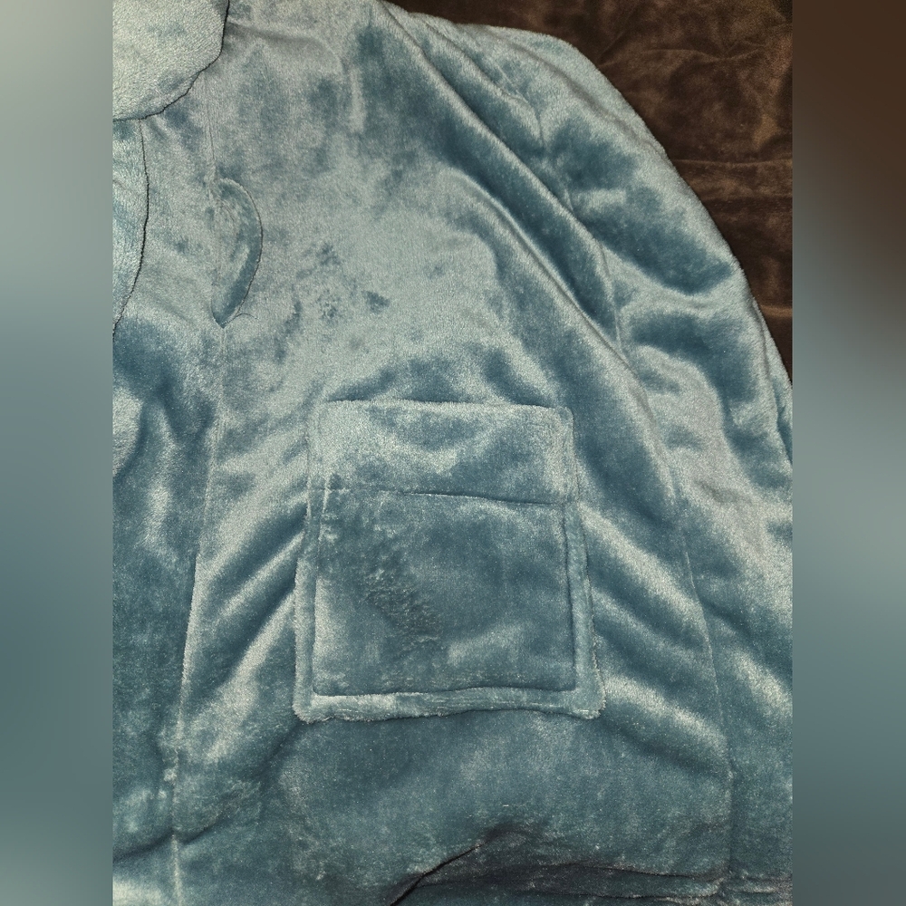 Nordstrom small womens bathrobe - Picture 6 of 6